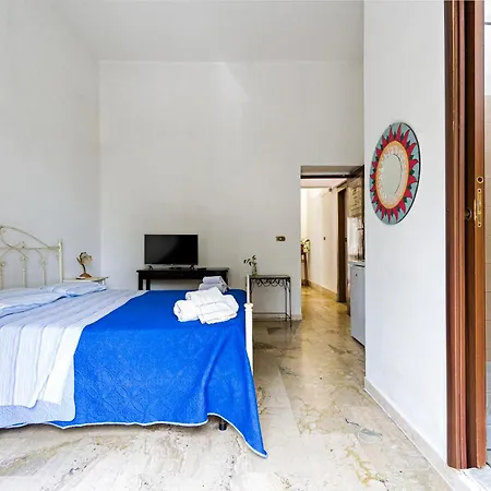 Frühstückspension Il Balcone Sullo Stretto 3*