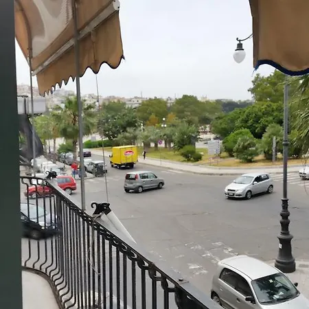 Il Balcone Sullo Stretto Frühstückspension Reggio Calabria