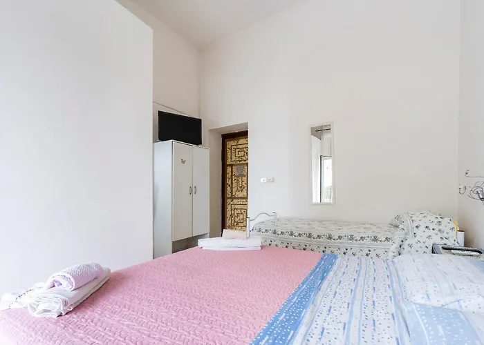 7 Seven Couette-café