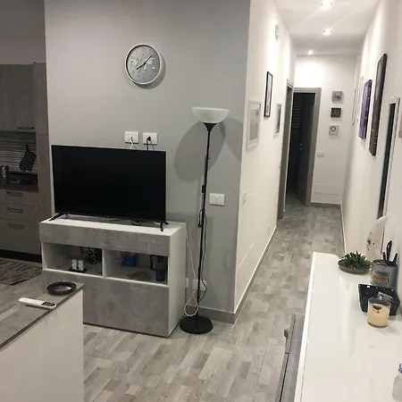 Il Balcone Sullo Stretto לינה וארוחת בוקר רג'יו די קאלאבריה