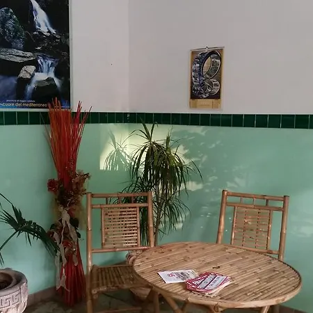 Il Balcone Sullo Stretto 3*